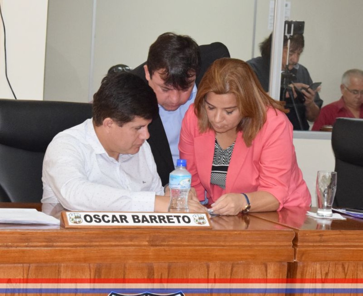Foto 12 de SESION ORDINARIA DE LA JUNTA MUNICIPAL DE CAPIATA: Notas Recibidas, Notas Remitidas y Expedientes Dictaminados