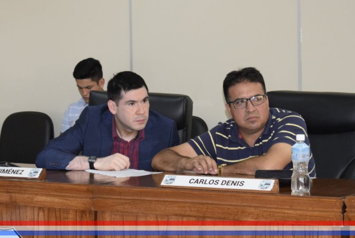 Foto 10 de SESION EXTRAORDINARIA DE LA JUNTA MUNICIPAL DE CAPIATA