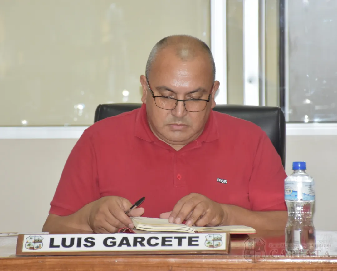 Foto 16 de SESION ORDINARIA DE LA JUNTA MUNICIPAL DE CAPIATA: Notas Recibidas y Expedientes Dictaminados