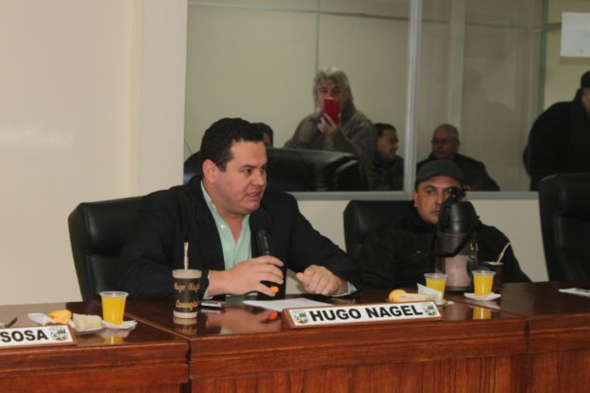 Foto 11 de Pobladoras de la Cía. 2ª Costa Salinas respaldan a la jefa del Puesto de Salud de la zona y a sus profesionales de blanco