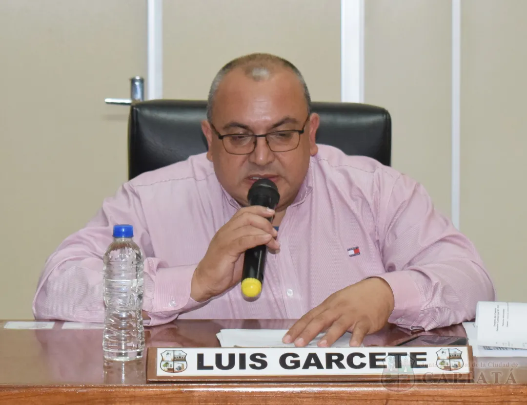 Foto 2 de Concejal Barreto solicita al Ejecutivo Municipal el retiro de las lomadas instaladas en el puente ubicado al costado de la ciclovía de ruta PY 02