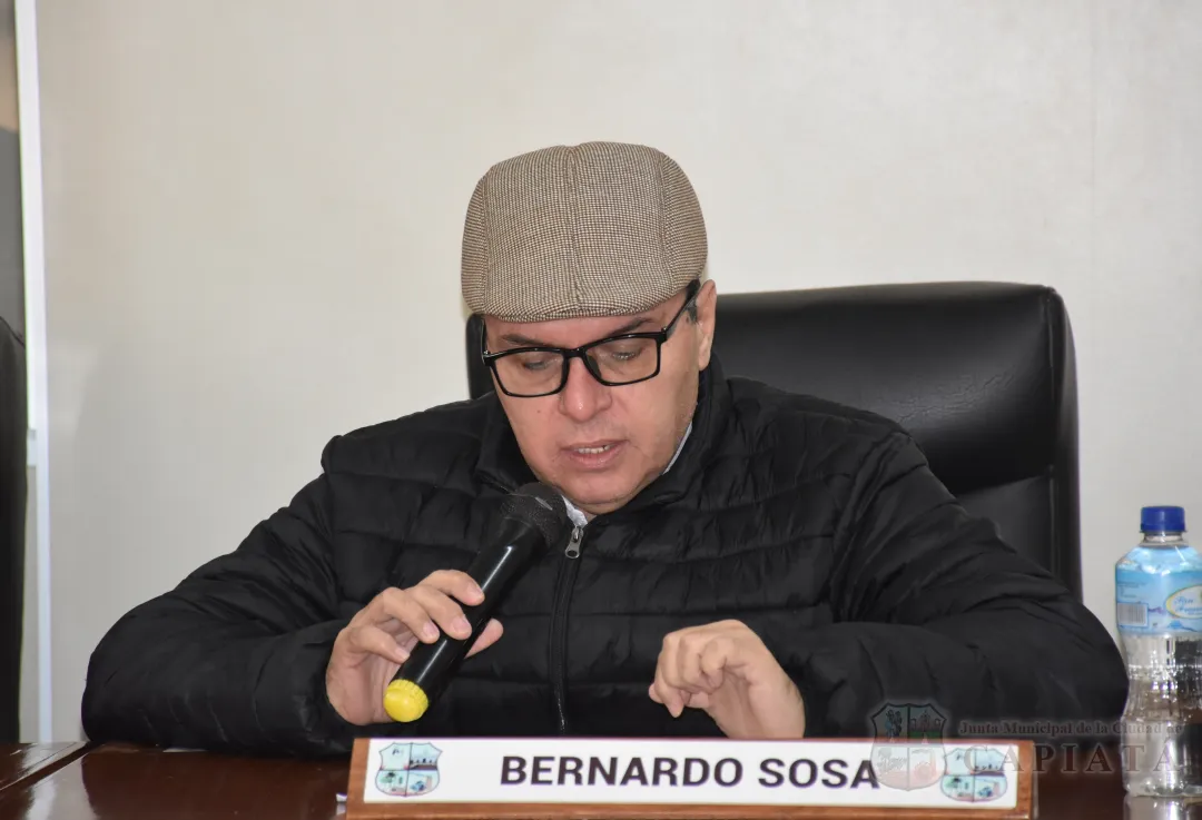 Foto 16 de SESION ORDINARIA DE LA JUNTA MUNICIPAL DE CAPIATA: Notas Recibidas y Expedientes Dictaminados