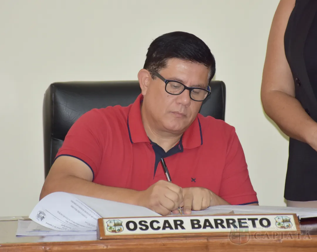 Foto 12 de SESION ORDINARIA DE LA JUNTA MUNICIPAL DE CAPIATA: Notas Recibidas y Expedientes Dictaminados