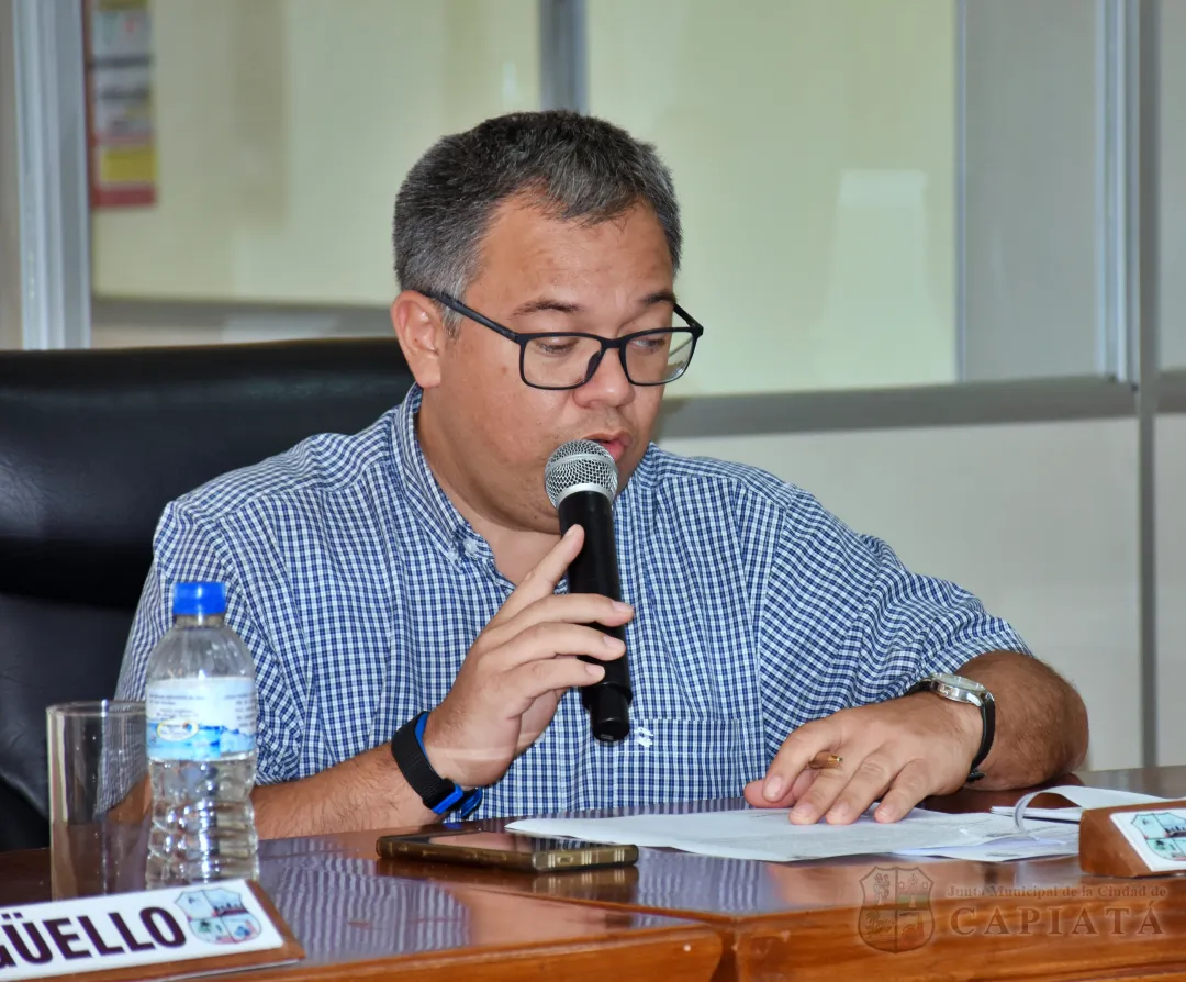 Foto 15 de SESION ORDINARIA DE LA JUNTA MUNICIPAL DE CAPIATA: Notas Recibidas y Expedientes Dictaminados