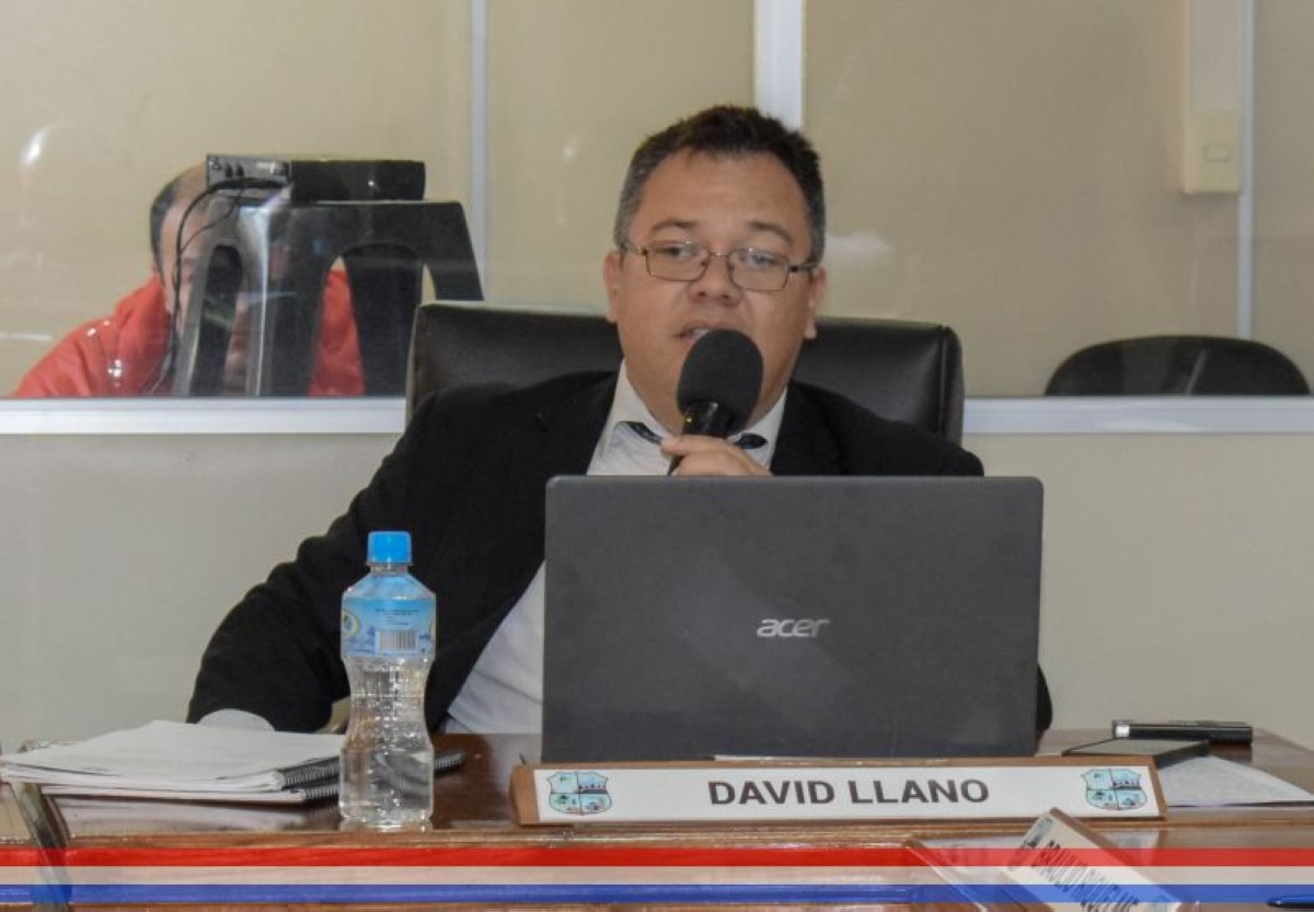 Foto 16 de SESION ORDINARIA DE LA JUNTA MUNICIPAL DE CAPIATA: Notas Recibidas, Nota Remitida y Expedientes Dictaminados