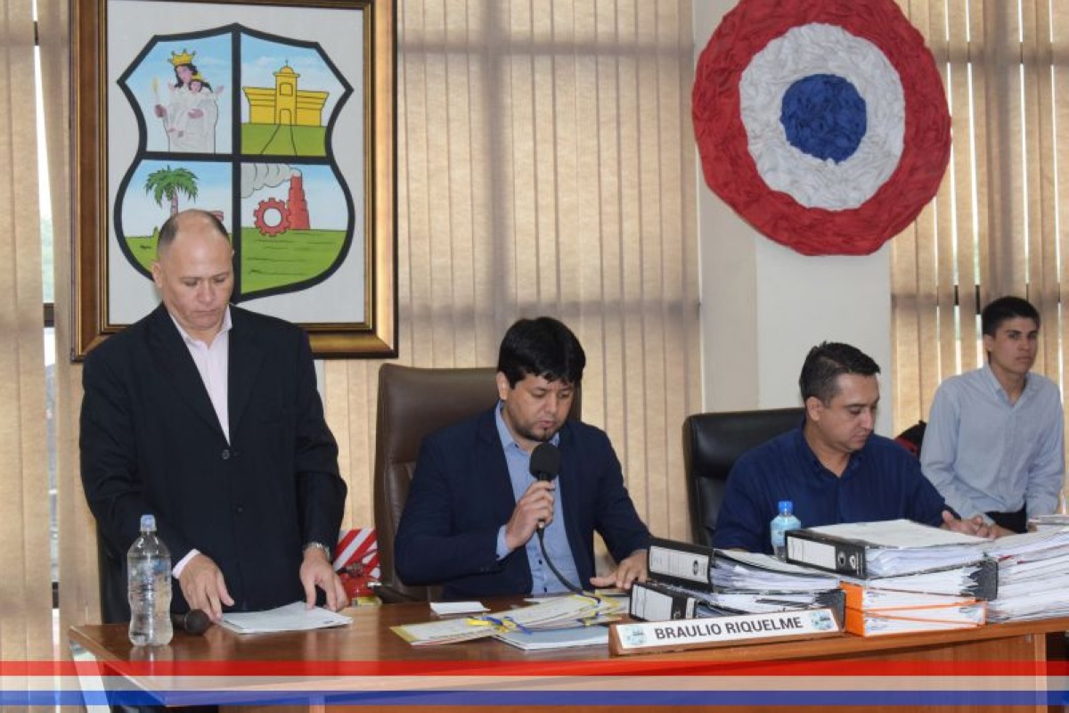 Foto 15 de SESION ORDINARIA DE LA JUNTA MUNICIPAL DE CAPIATA: Notas Recibidas, Nota Remitida y Expedientes Dictaminados