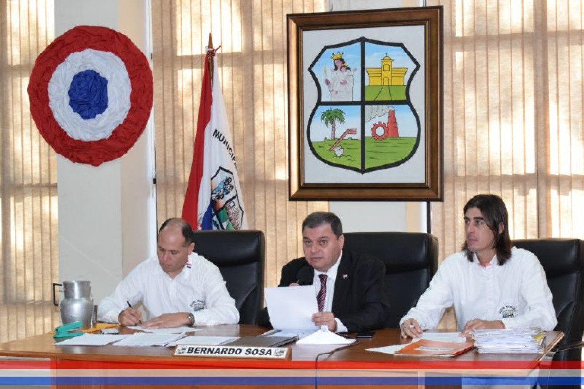 Foto 18 de SESION EXTRAORDINARIA DE LA JUNTA MUNICIPAL DE CAPIATA: Notas Recibidas, Nota Remitida y Expedientes Dictaminados