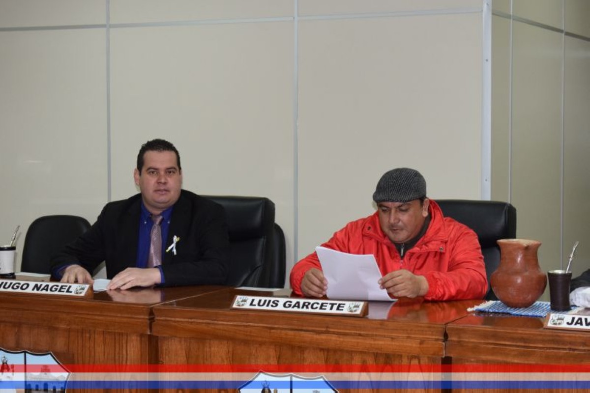 Foto 9 de SESION ORDINARIA DE LA JUNTA MUNICIPAL DE CAPIATA: Notas Recibidas, Nota Remitida y Expedientes Dictaminados