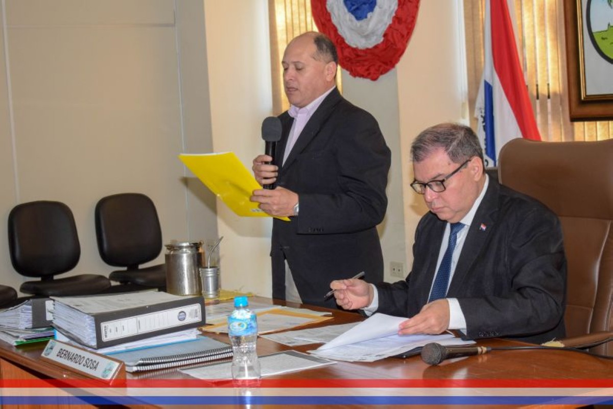 Foto 9 de SESION ORDINARIA DE LA JUNTA MUNICIPAL DE CAPIATA: Notas Recibidas, Nota Remitida y Expedientes Dictaminados