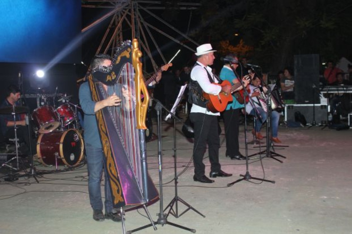 Foto 21 de ¡MAGNIFICA NOCHE CAPIATEÑA!