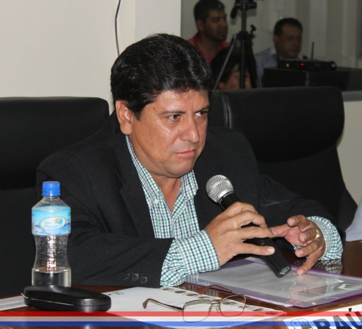 Foto 11 de Visita de representantes de la Cámara de Comercio, Industria y Servicios de la ciudad de Capiatá a la plenaria