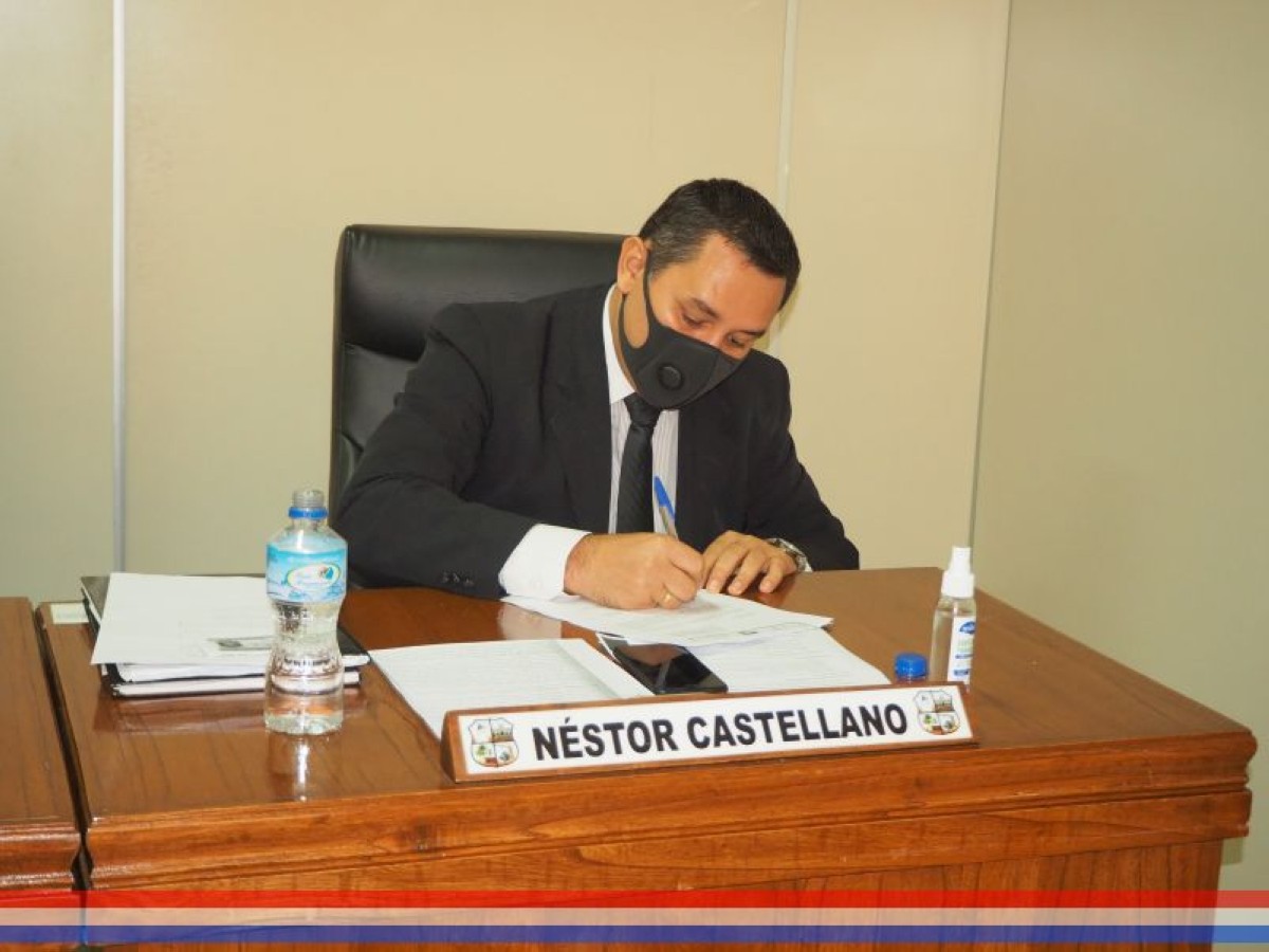 Foto 3 de Aprobaron pliego de bases y condiciones para llamado a Licitación Pública Nacional Nº 2/2021 "Obras de construcción y reparación en instituciones educativas"