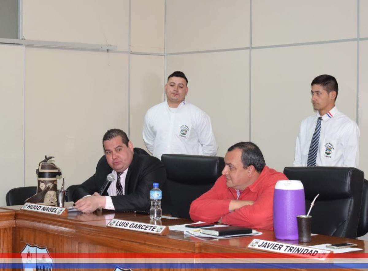 Foto 3 de SESION ORDINARIA DE LA JUNTA MUNICIPAL DE CAPIATA: Notas Recibidas, Nota Remitida y Expedientes Dictaminados