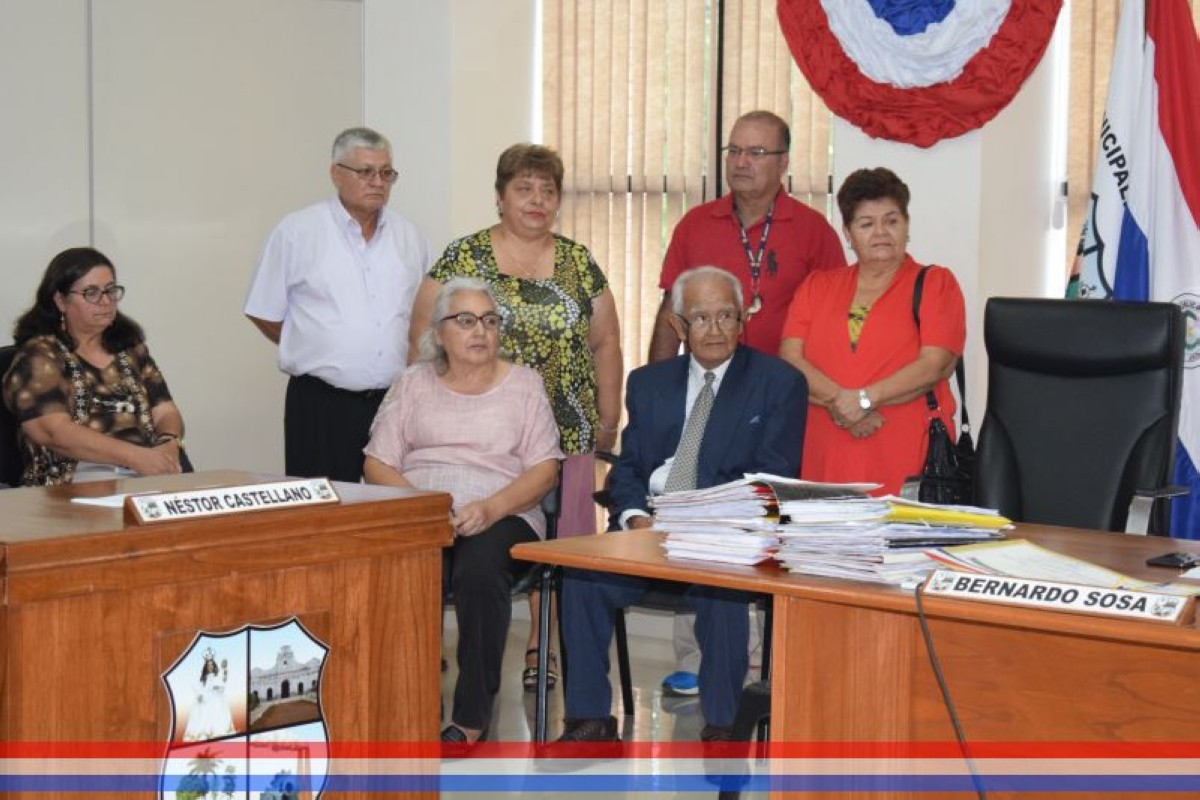 Foto 3 de Reconocimiento a Don Arsenio Salinas como "Ciudadano Ilustre de Capiatá"