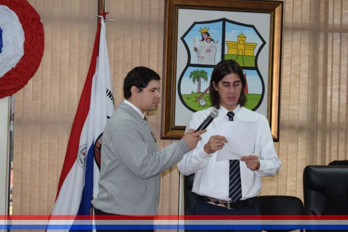Foto 6 de SESION ORDINARIA DE LA JUNTA MUNICIPAL DE CAPIATA: Notas Recibidas, Nota Remitida y Expedientes Dictaminados