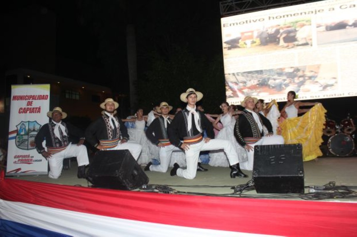 Foto 6 de ¡MAGNIFICA NOCHE CAPIATEÑA!