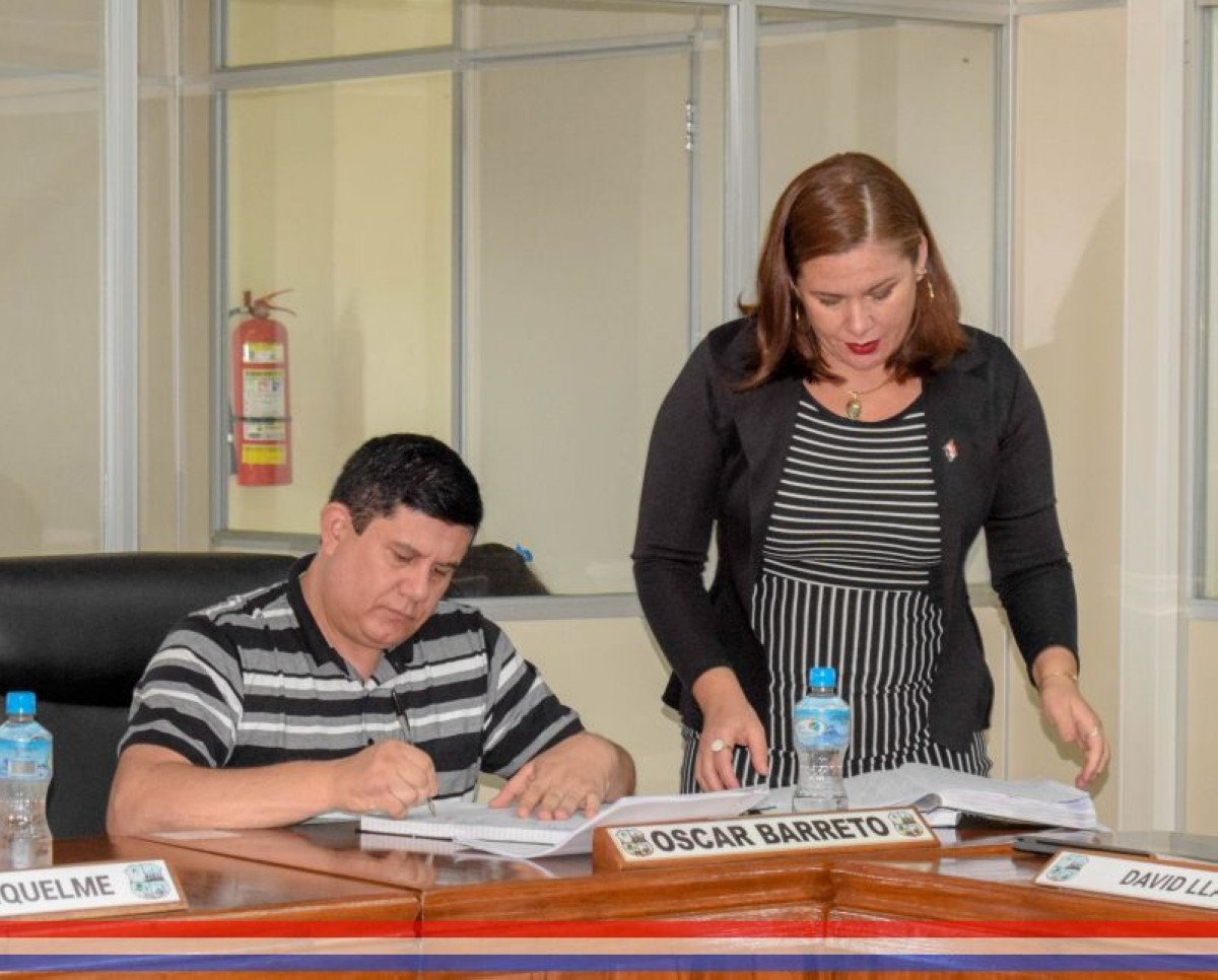 Foto 10 de SESION ORDINARIA DE LA JUNTA MUNICIPAL DE CAPIATA: Notas Recibidas, Notas Remitidas y Expedientes Dictaminados