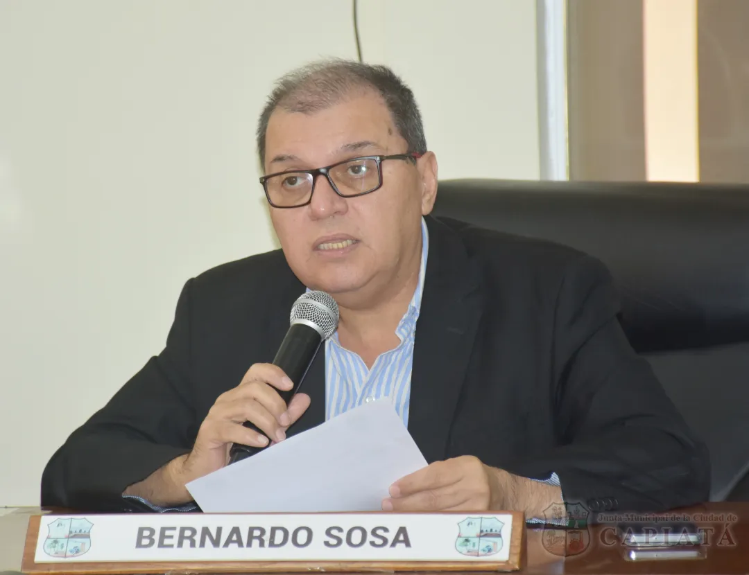 Foto 16 de SESION ORDINARIA DE LA JUNTA MUNICIPAL DE CAPIATA: Notas Recibidas y Expedientes Dictaminados