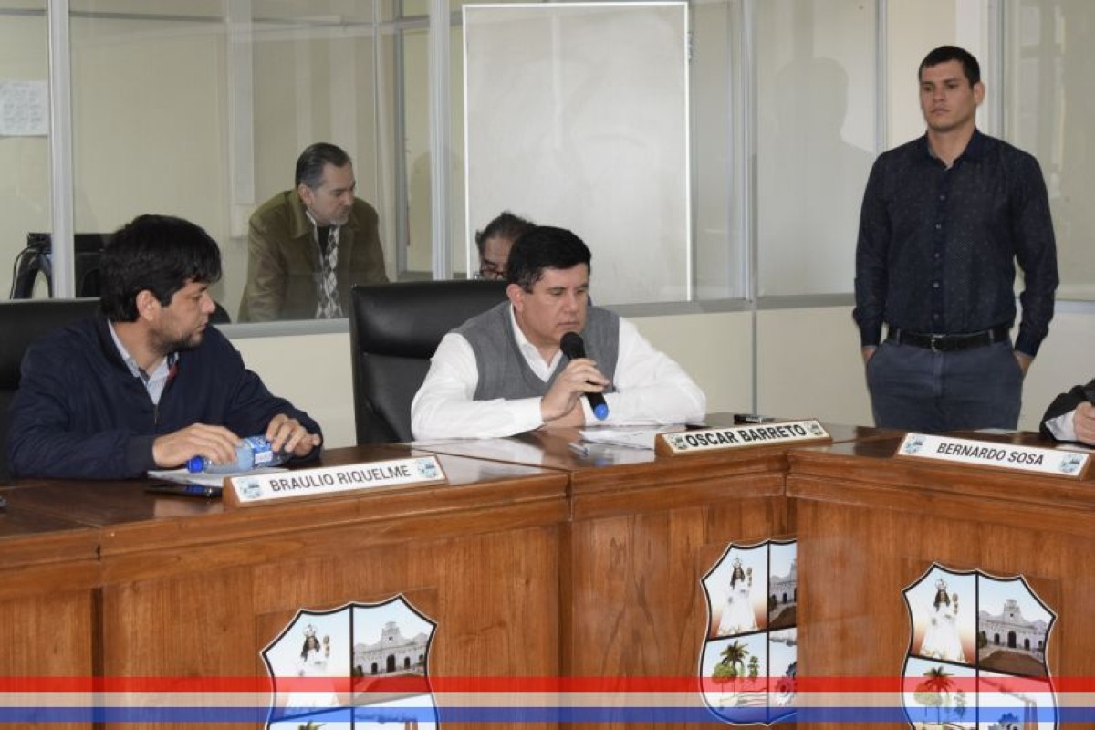 Foto 6 de SESION ORDINARIA DE LA JUNTA MUNICIPAL DE CAPIATA: Notas Recibidas, Nota Remitida y Expedientes Dictaminados