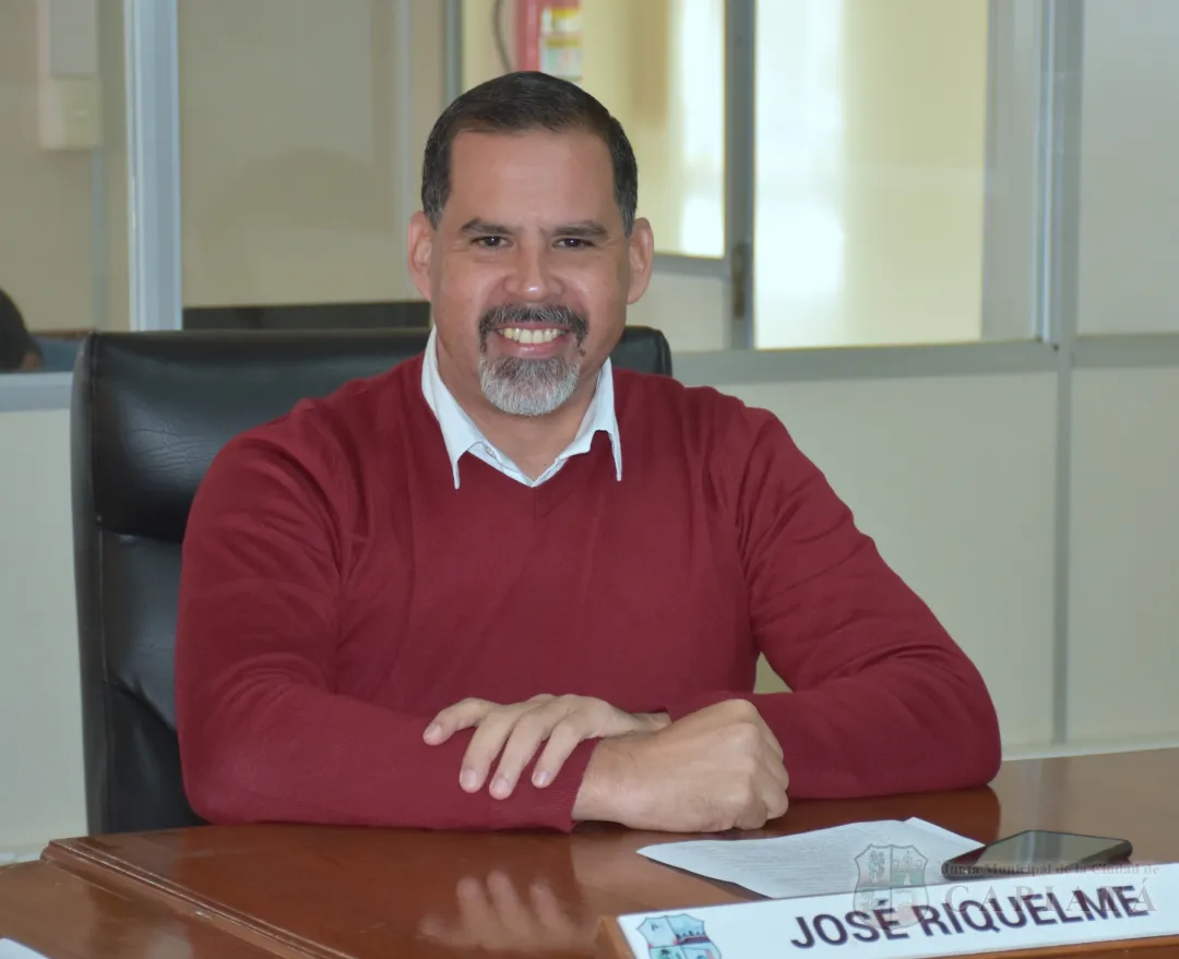 Foto 5 de SESION ORDINARIA DE LA JUNTA MUNICIPAL DE CAPIATA: Notas Recibidas y Expedientes Dictaminados