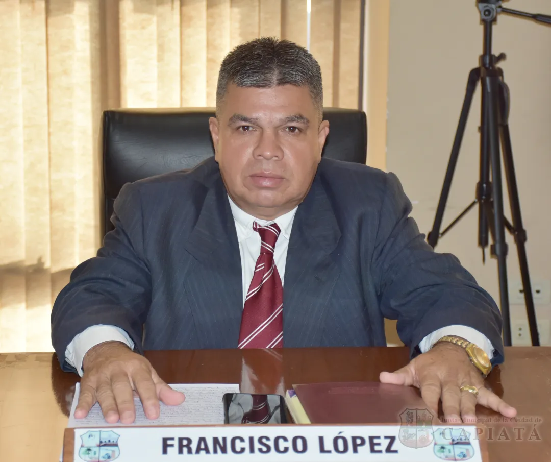 Foto 3 de SESION ORDINARIA DE LA JUNTA MUNICIPAL DE CAPIATA: Notas Recibidas y Expedientes Dictaminados