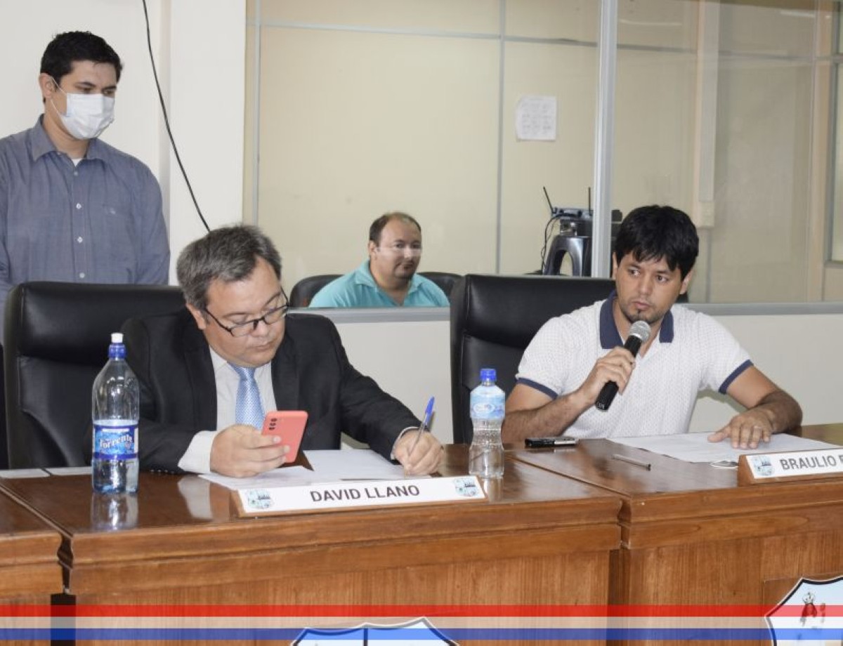 Foto 4 de SESION ORDINARIA DE LA JUNTA MUNICIPAL DE CAPIATA: Notas Recibidas, Nota Remitida y Expedientes Dictaminados