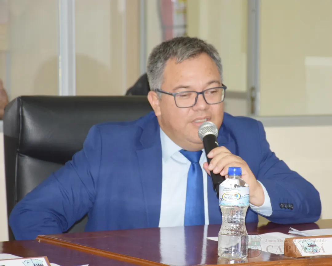 Foto 47 de Asumió la nueva Mesa Directiva, periodo 2025 – 2026, conformada por el concejal Braulio Riquelme, como Presidente, y por el concejal David Llano, como Vicepresidente