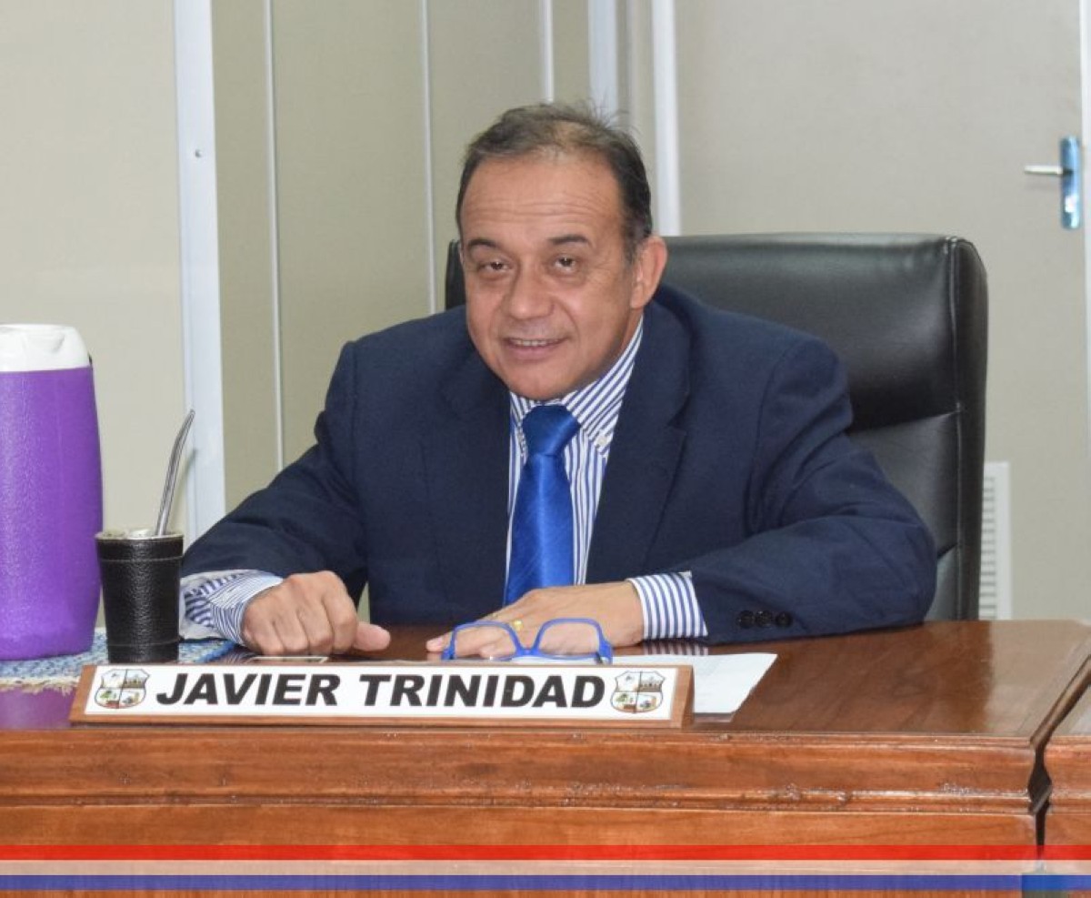 Foto 3 de SESION ORDINARIA DE LA JUNTA MUNICIPAL DE CAPIATA: Notas Recibidas, Nota Remitida y Expedientes Dictaminados