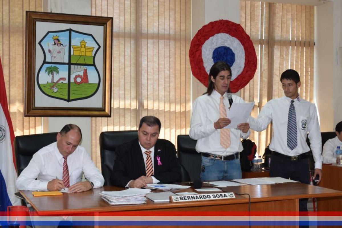 Foto 4 de SESION ORDINARIA DE LA JUNTA MUNICIPAL DE CAPIATA: Notas Recibidas, Nota Remitida y Expedientes Dictaminados