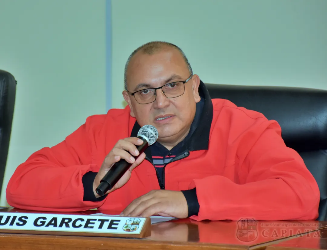 Foto 4 de Concejal Sosa Viveros propone el ingreso de la Línea 10 ETPY, transporte interno, a la calle Abelardo Rojas para cubrir itinerario de empresa permisionaria