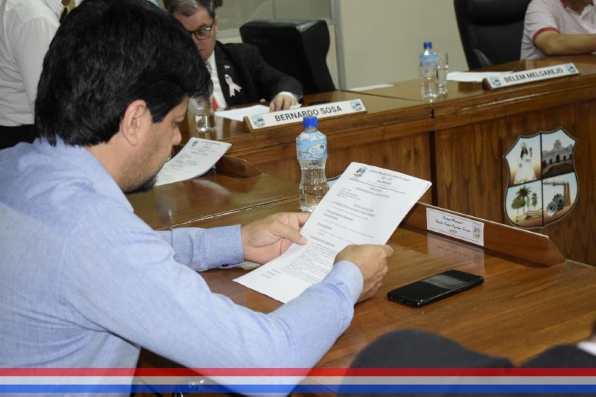 Foto 4 de SESION ORDINARIA DE LA JUNTA MUNICIPAL DE CAPIATA: Nota Recibida, Nota Remitida y Expedientes Dictaminados
