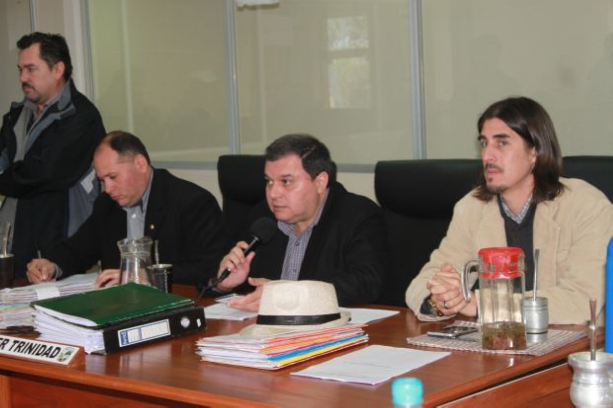 Foto 1 de Solicitan que SENAVITAT dé cumplimiento a las recomendaciones de la URECC en materia de seguridad contra siniestros