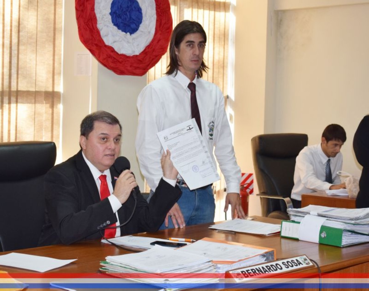 Foto 11 de SESION ORDINARIA DE LA JUNTA MUNICIPAL DE CAPIATA: Notas Recibidas, Notas Remitidas y Expedientes Dictaminados