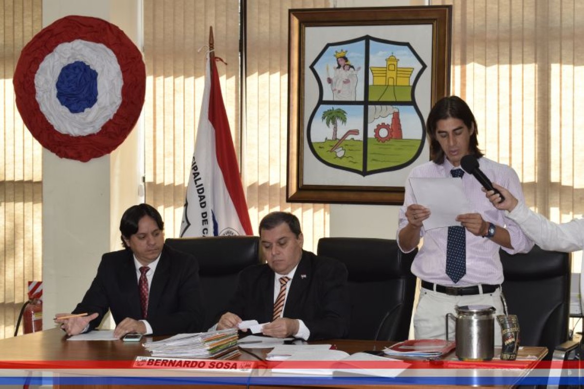 Foto 2 de SESION ORDINARIA DE LA JUNTA MUNICIPAL DE CAPIATA: Notas Recibidas, Nota Remitida y Expedientes Dictaminados