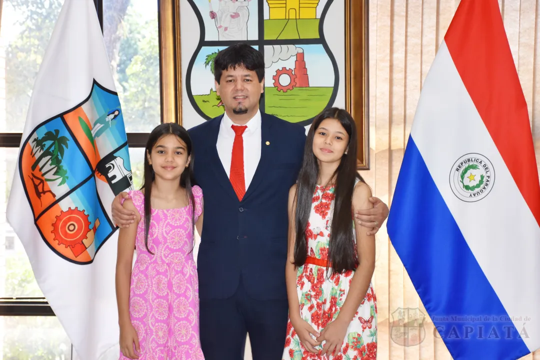 Foto 10 de Asumió la nueva Mesa Directiva, periodo 2025 – 2026, conformada por el concejal Braulio Riquelme, como Presidente, y por el concejal David Llano, como Vicepresidente