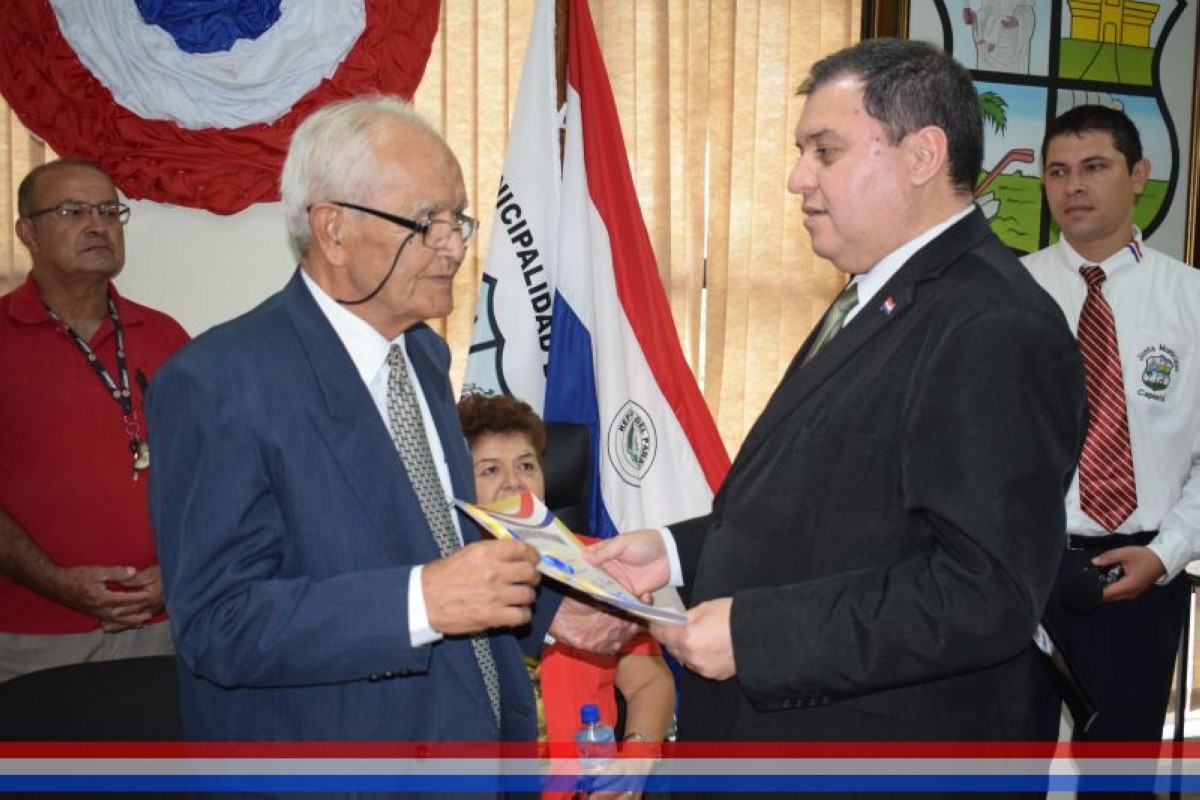 Foto 21 de Reconocimiento a Don Arsenio Salinas como "Ciudadano Ilustre de Capiatá"