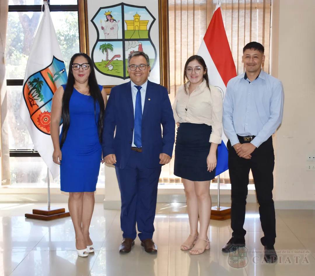 Foto 28 de Asumió la nueva Mesa Directiva, periodo 2025 – 2026, conformada por el concejal Braulio Riquelme, como Presidente, y por el concejal David Llano, como Vicepresidente