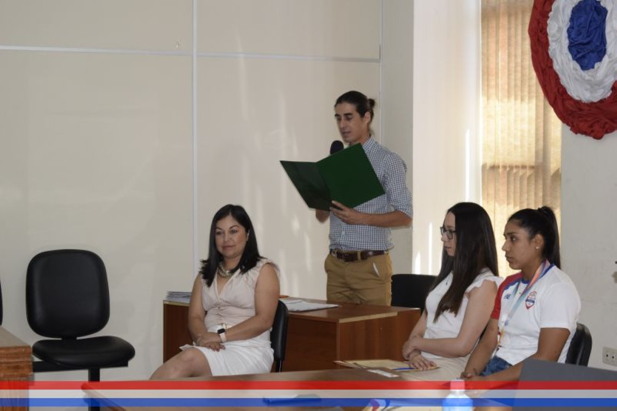 Foto 11 de Capiateñas destacadas en distintos ámbitos recibieron "Reconocimiento al Mérito"