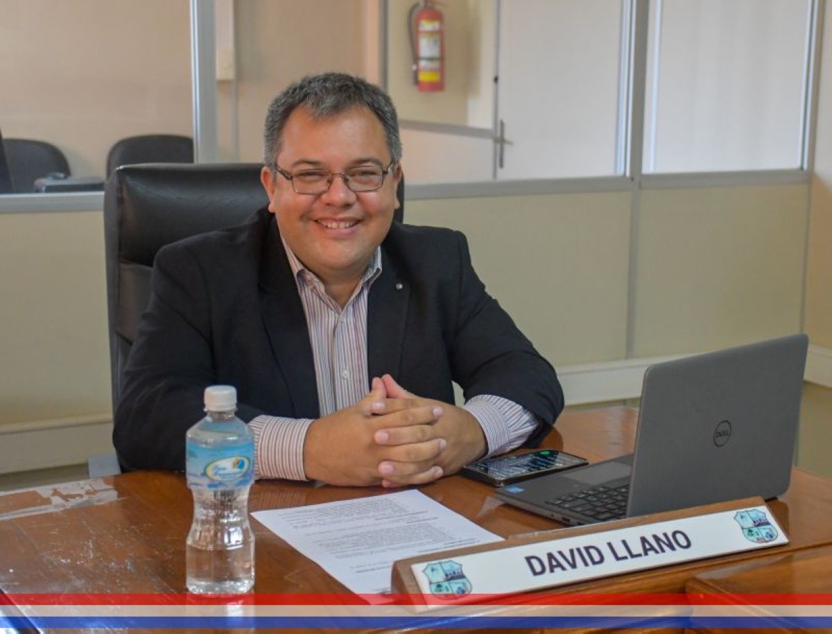 Foto 8 de SESION ORDINARIA DE LA JUNTA MUNICIPAL DE CAPIATA: Notas Recibidas, Nota Remitida y Expedientes Dictaminados