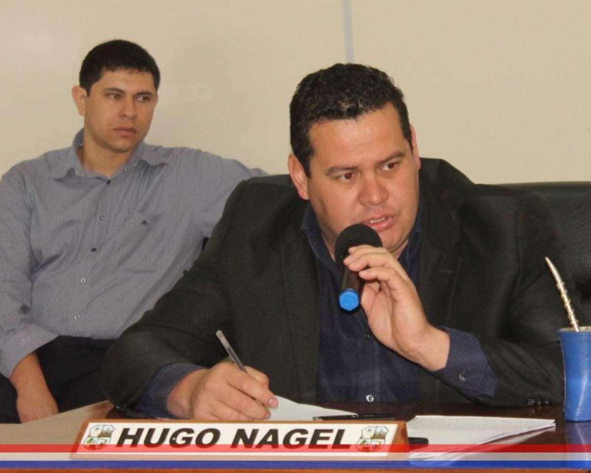 Foto 2 de Asociación de Taxistas de Capiatá planteó algunas inquietudes de su gremio al pleno en visita realizada