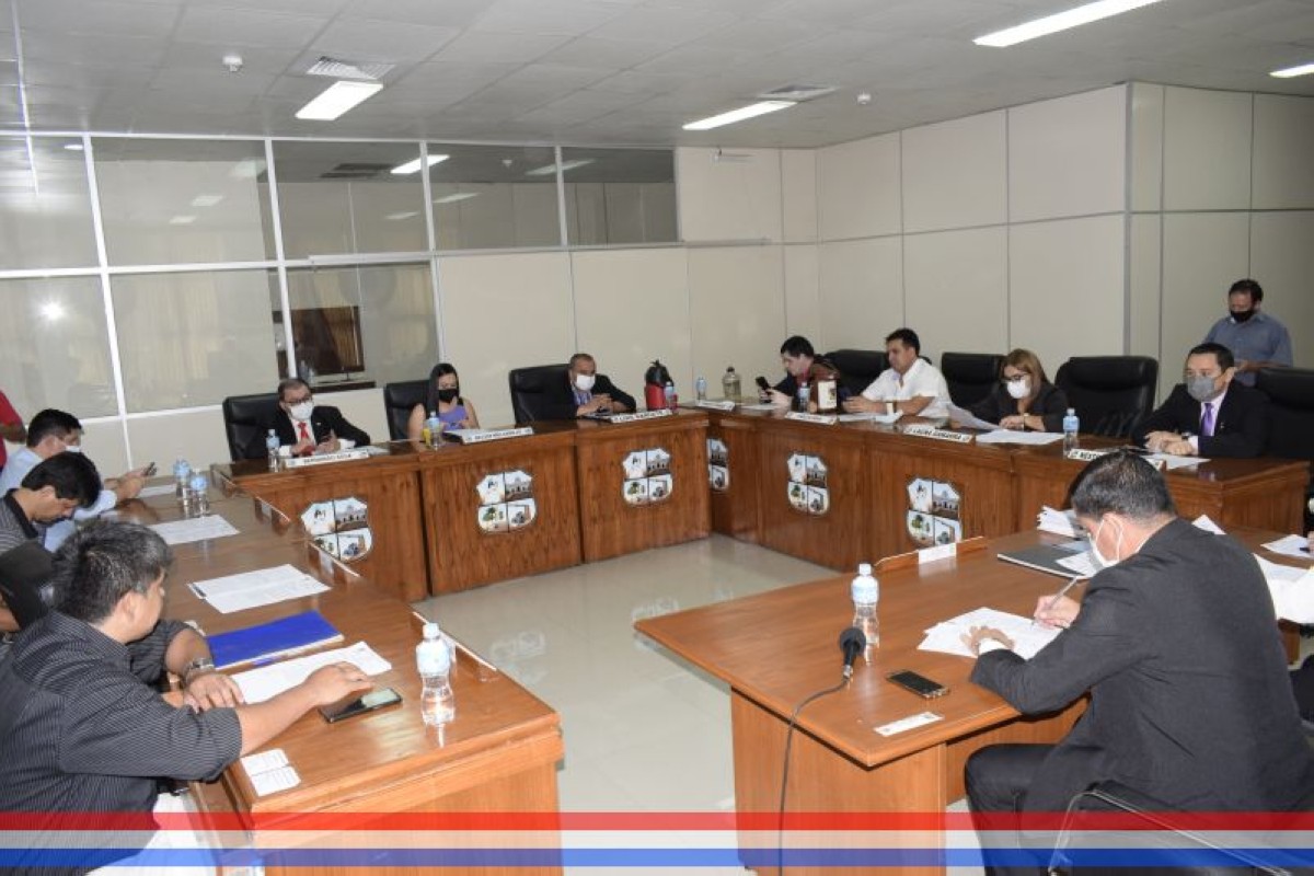 Foto 9 de SESION ORDINARIA DE LA JUNTA MUNICIPAL DE CAPIATA: Notas Recibidas y Expedientes Dictaminados