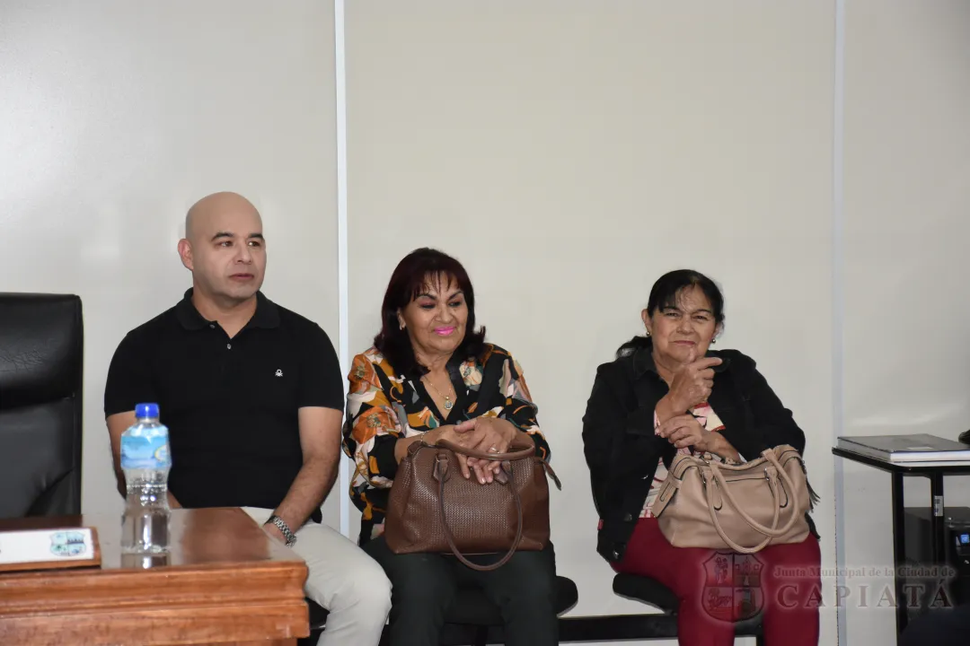 Foto 21 de Doña María Luisa Ortiz de Da Costa es reconocida como “Hija Dilecta de la ciudad de Capiatá
