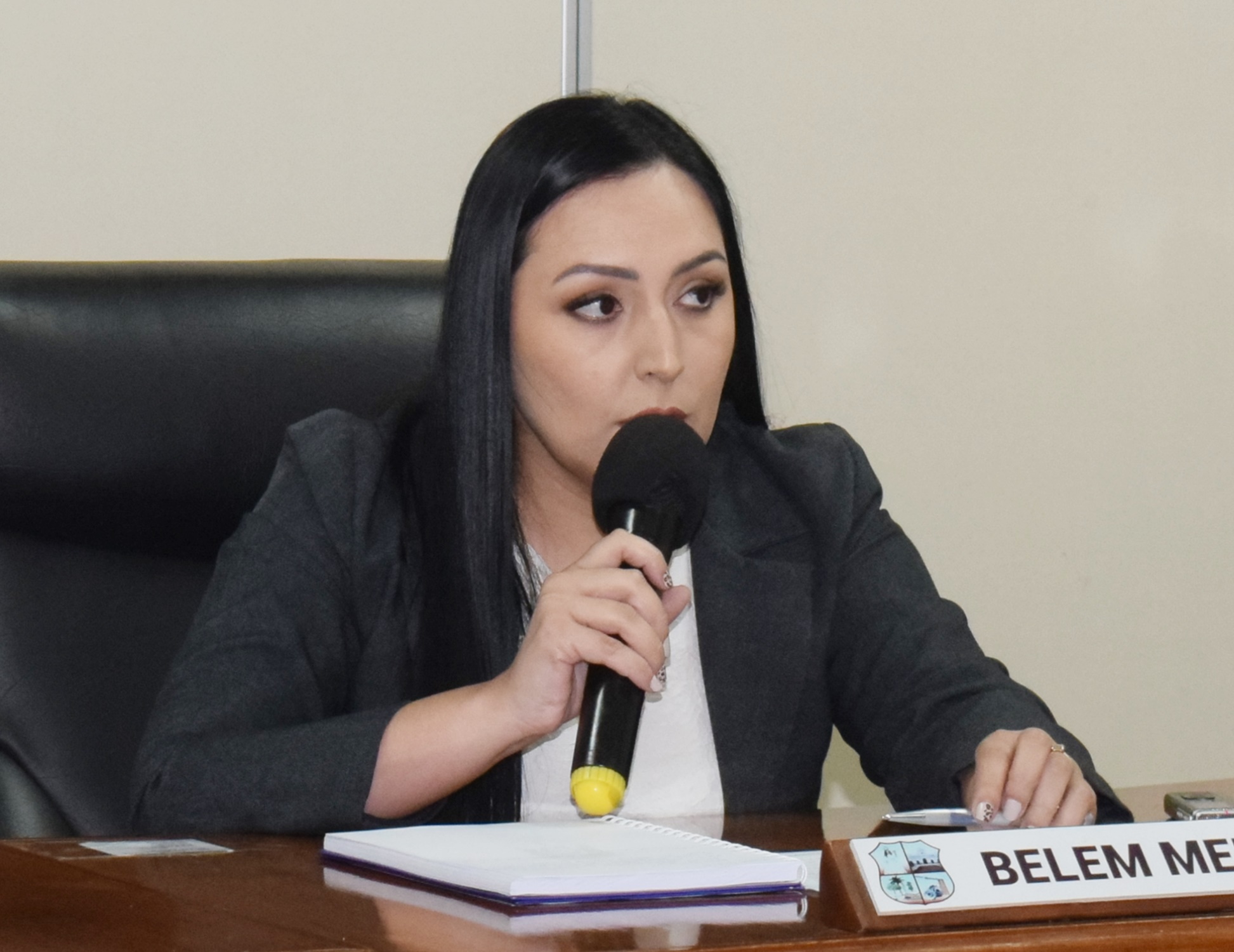 Concejala Melgarejo solicita al Ejecutivo Municipal un informe sobre los tramos que serán bacheados próximamente