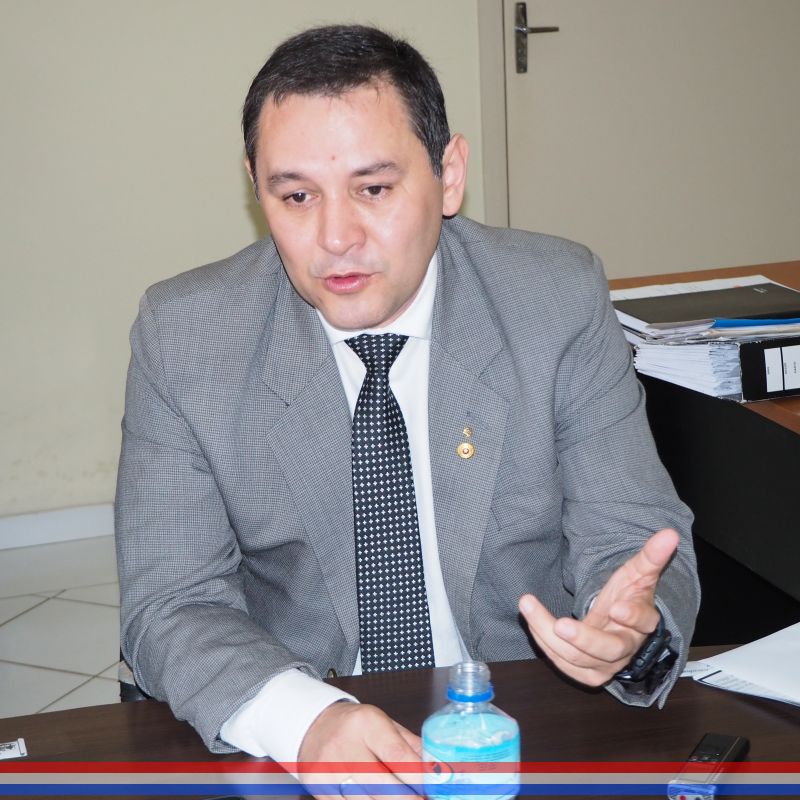 Concejal Castellano solicita reparación de capa asfáltica en varios puntos del sector sur de la ciudad