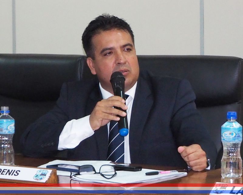 Proponen al Ejecutivo Municipal realizar un trabajo coordinado para uso de maquinarias en arreglo de calles en las distintas compañías