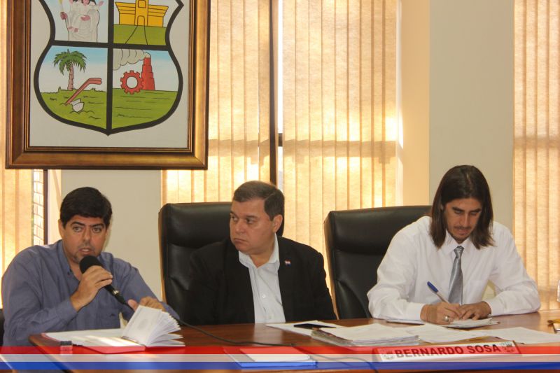 Director de Administración y Finanzas de la Comuna informó sobre la utilización de los recursos del FONACIDE y Royalties