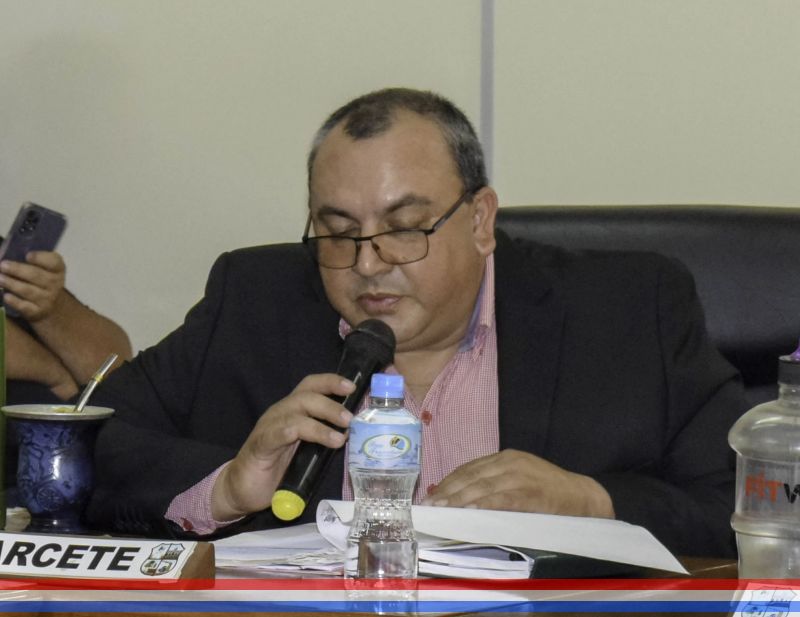 Declaran Ciudadano Ilustre de la ciudad de Capiatá al Dr. Agustín Saldívar, destacado profesional de la salud con extensa trayectoria