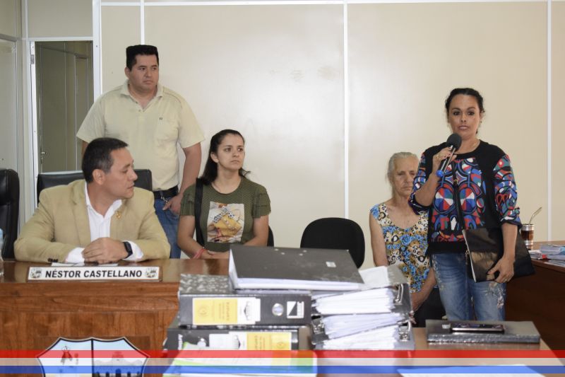 Vecinas del barrio Panchito López de la Cía. 6ª Posta Yvycuá denunciaron presumible ocupación de calle
