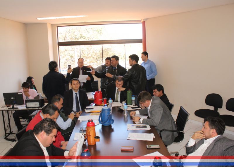 Ocupación irregular de inmueble en Km. 20 ruta I: Darán cumplimiento a la Resolución del Juzgado de Faltas y enviarán los antecedentes al Ministerio Público