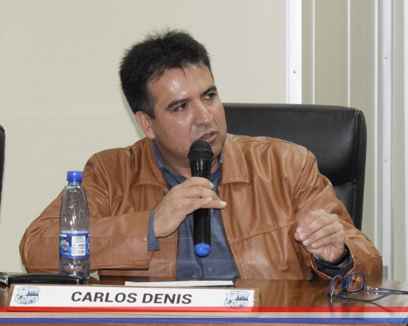 Concejal Denis solicita el pronto arreglo del puente ubicado cerca del Centro Comunitario Municipal